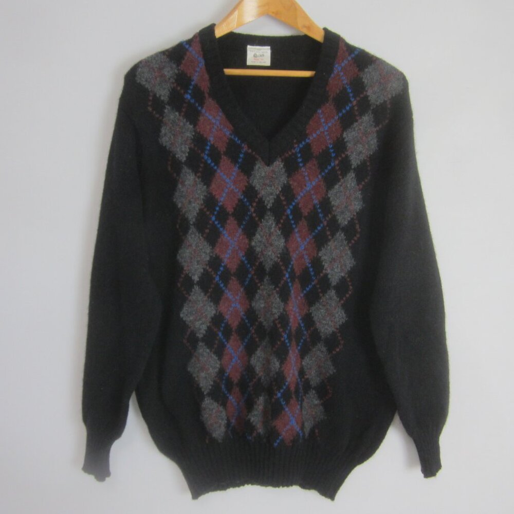 Vtg  Mens XL Black Burgundy Argyle Shetland Wool  V Neck LS Sweater Ireland
